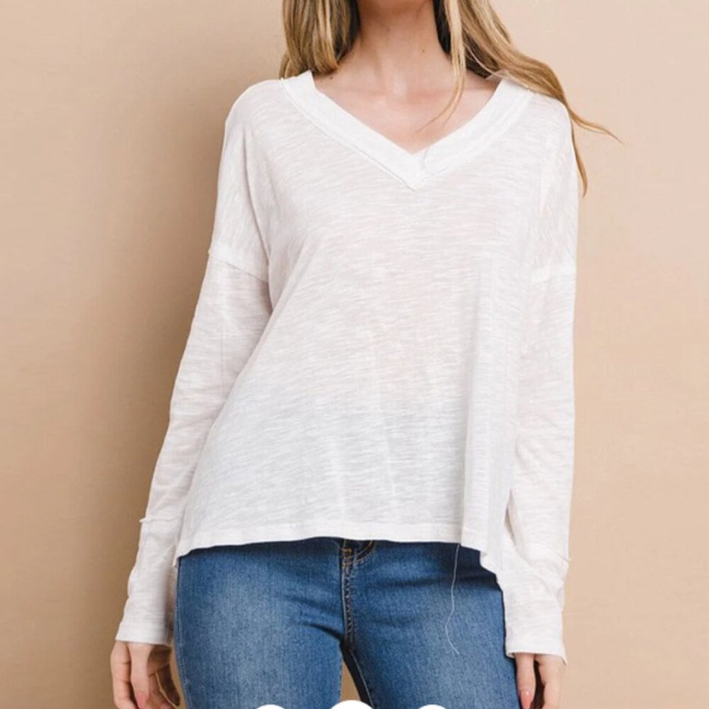 New Long Sleeve High-Low V-Neck Oversized Top - White